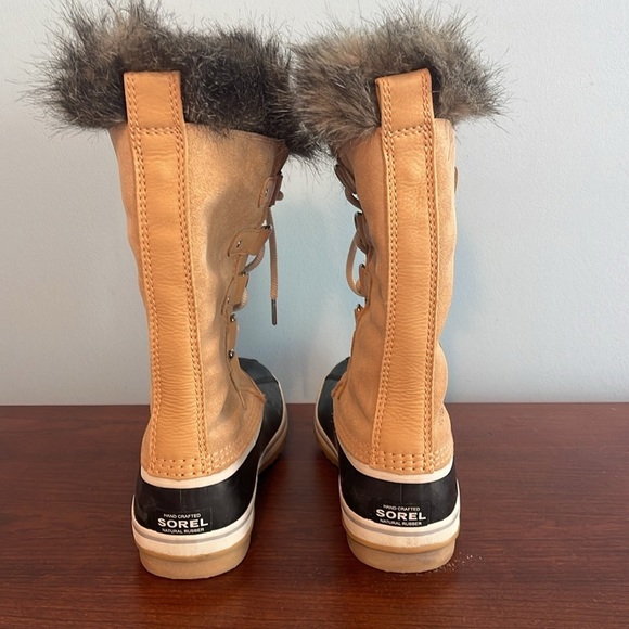 SOLD Sorel Joan of Arctic Tall Faux Fur Boots Lace Up Winter Duck Boot Size 10 - Picture 5 of 9